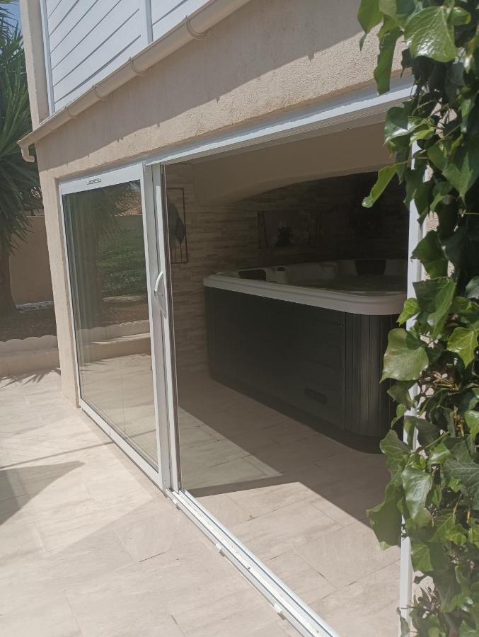MimiLou rez-de-jardin avec piscine&spa Agde Extérieur photo